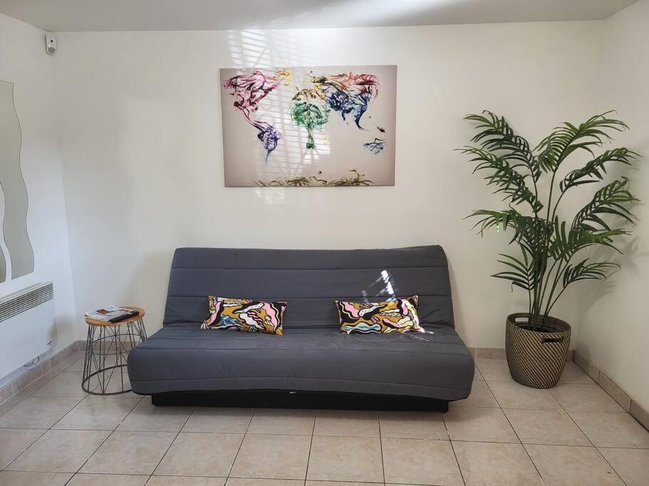 Appartement Paris Disneyland, Parking Gratuit, Rer A Noisy-le-Grand Exteriör bild